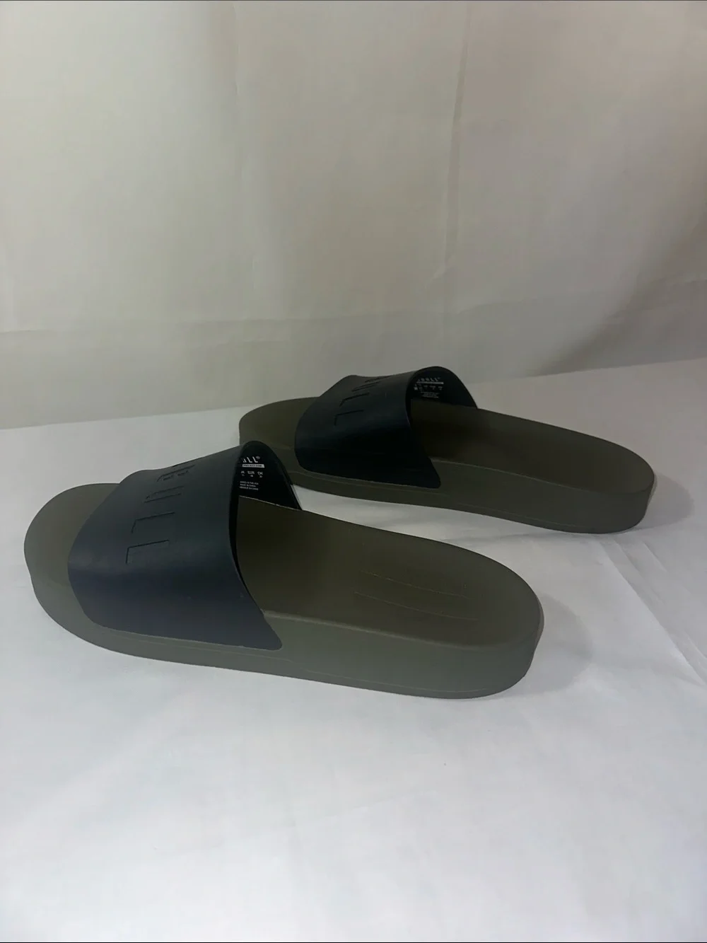 NOBULL Black & Olive Slides Men’s 12 Athletic Sport Slides